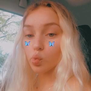 Meet your Posher, Zoe